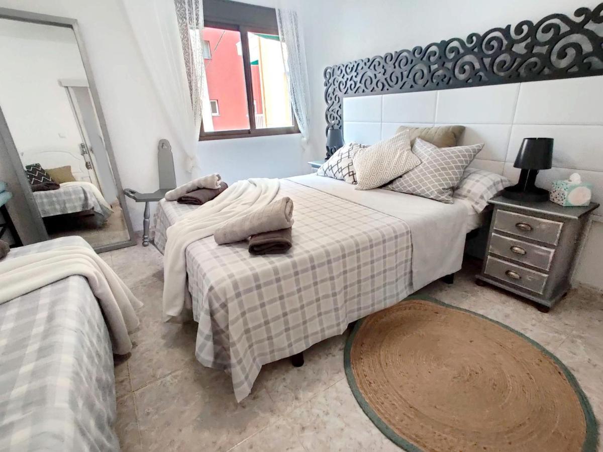 Apartament 100 M De Playa De Gandia 3 -4 Personas Parking Ascensor Extérieur photo