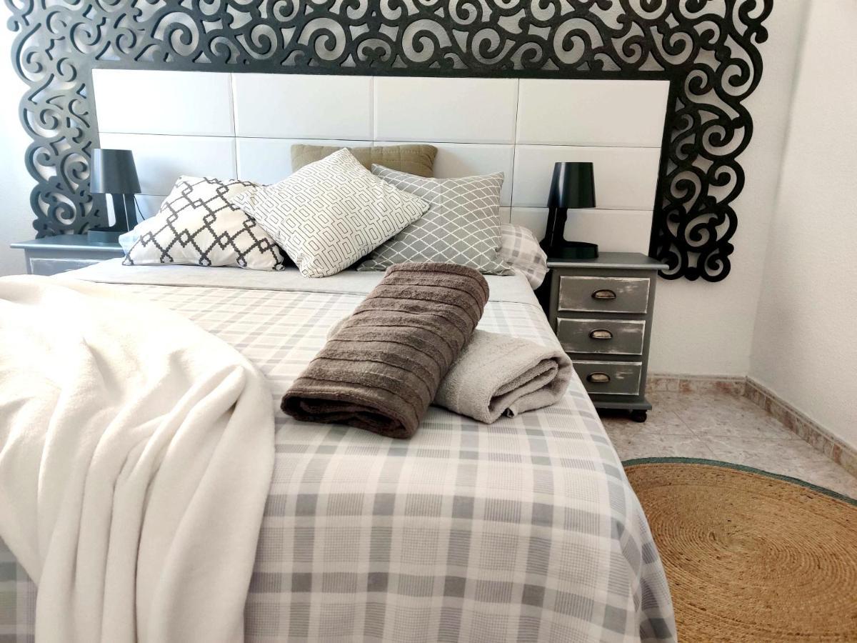 Apartament 100 M De Playa De Gandia 3 -4 Personas Parking Ascensor Extérieur photo